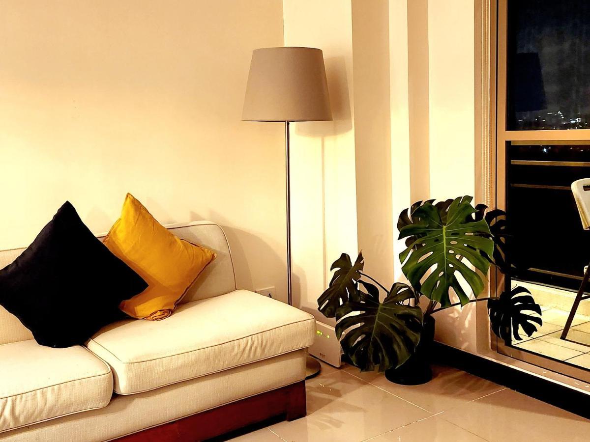 Casa Antonio At Fairway Terraces Family Penthouse 2Br Wi-Fi Nr Golf, Airport, Fort Bgc Manila Eksteriør billede