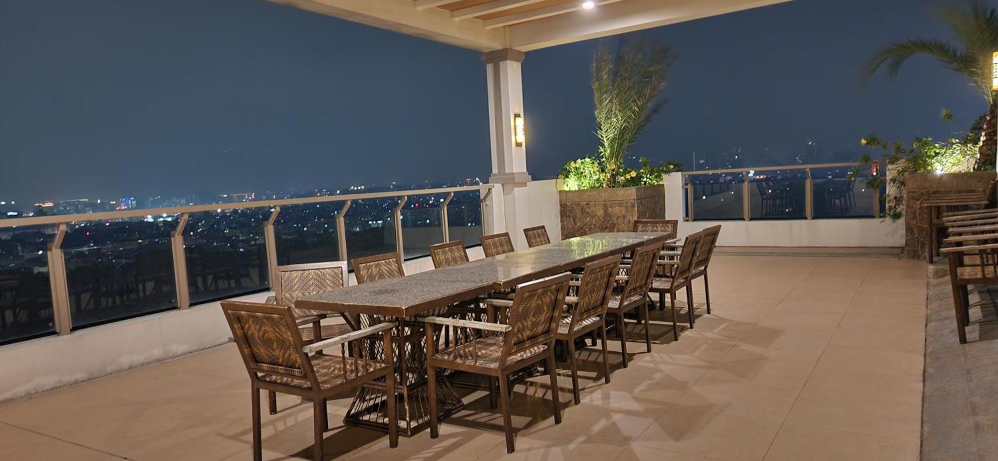 Casa Antonio At Fairway Terraces Family Penthouse 2Br Wi-Fi Nr Golf, Airport, Fort Bgc Manila Eksteriør billede
