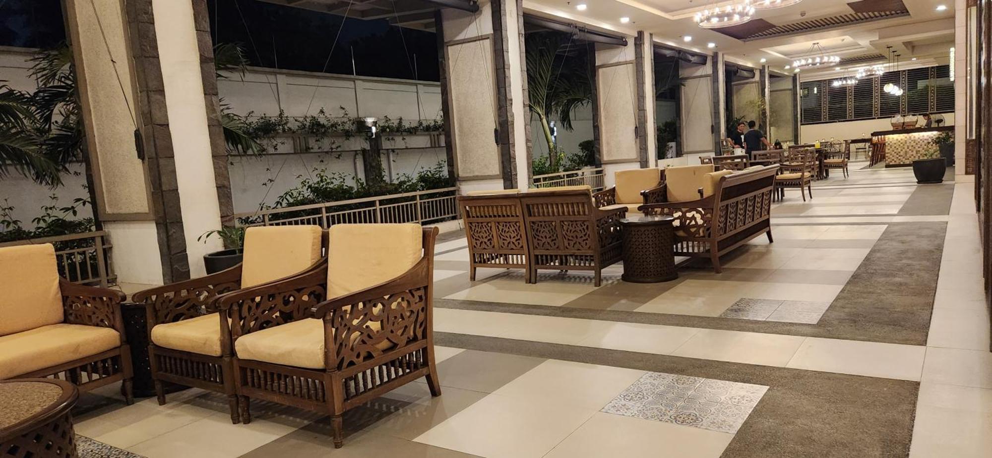 Casa Antonio At Fairway Terraces Family Penthouse 2Br Wi-Fi Nr Golf, Airport, Fort Bgc Manila Eksteriør billede