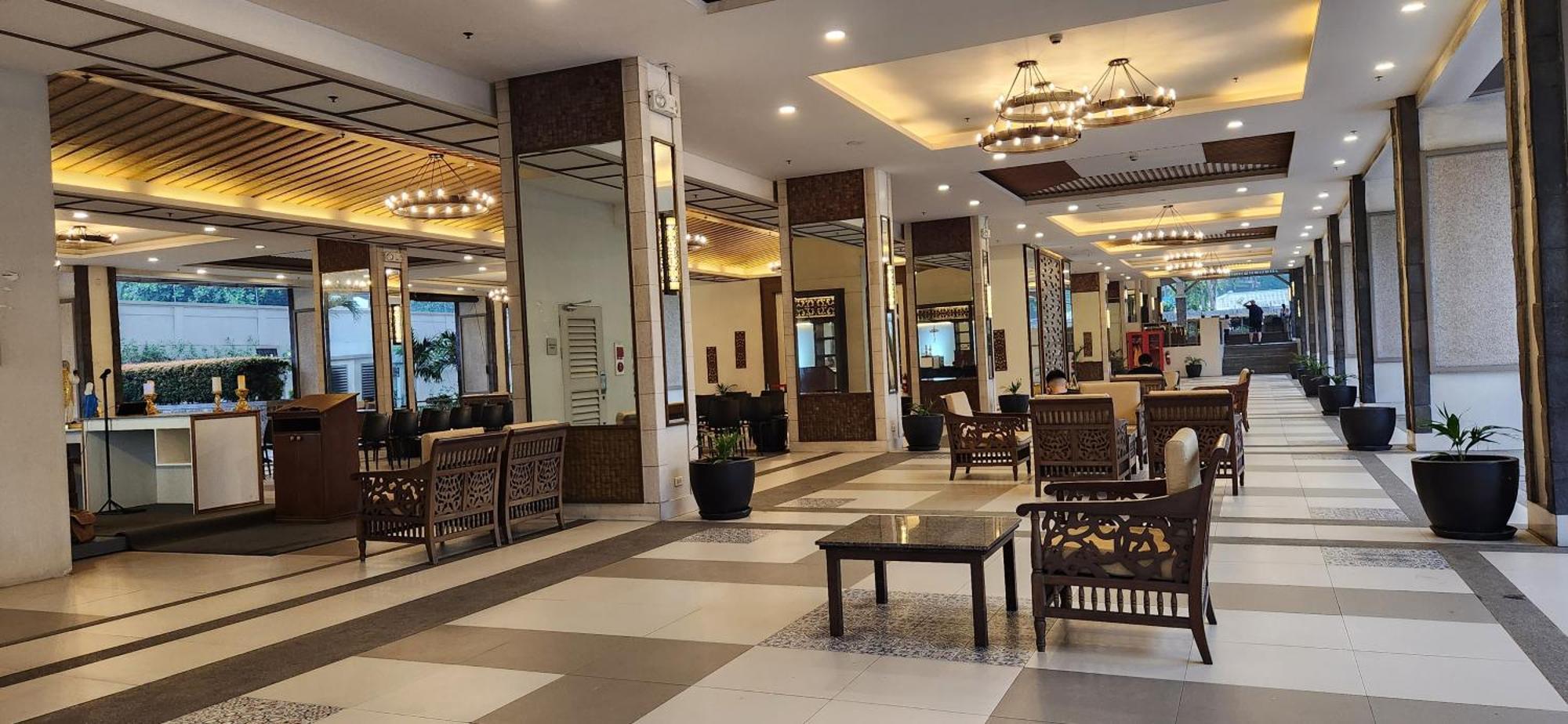 Casa Antonio At Fairway Terraces Family Penthouse 2Br Wi-Fi Nr Golf, Airport, Fort Bgc Manila Eksteriør billede